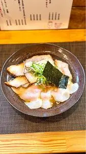 彩哲（isato）