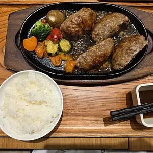 いしがまやハンバーグ セブンパーク天美