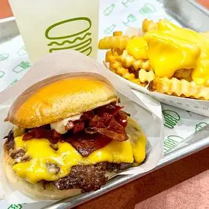 シェイクシャック 成田国際空港第1ターミナル（Shake Shack）