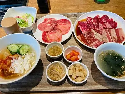 プレミアムカルビ 港北日吉店（PREMIUM KARUBI）