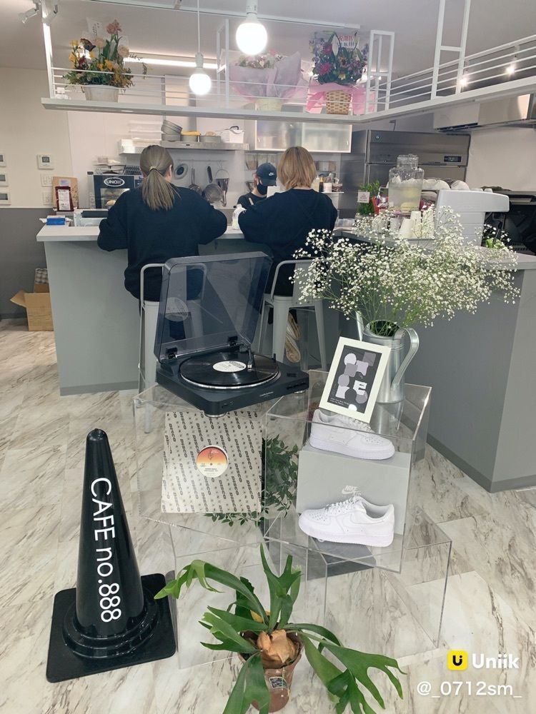 スイーツ巡り🍩さんが投稿したCafe No.888（カフェ ナンバーエイト）に関する口コミの画像