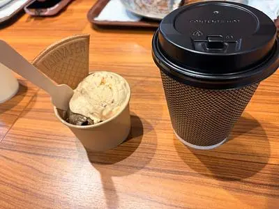 3rd Avenue Food Market 3枚目