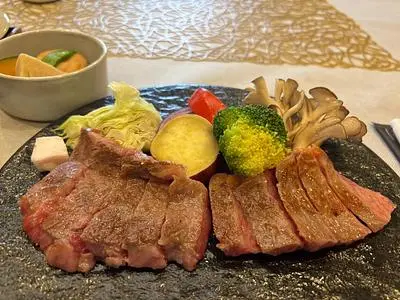 津山和風肉ダイニング源