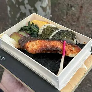 刷毛じょうゆ 海苔弁 山登り 新橋駅店