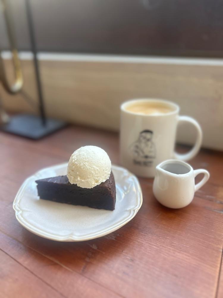 mamama__tさんが投稿したEast 42st NEW YORK BROWNIE（イースト フォーティーセカンドストリート ニューヨークブラウニー）に関する口コミの画像