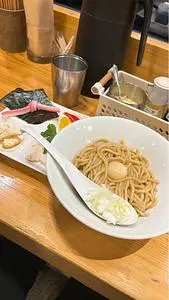 むぎとオリーブ 銀座本店