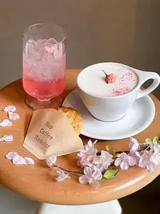 Hue Coffee Roaster 谷町四丁目店（ヒュー コーヒー ロースター）