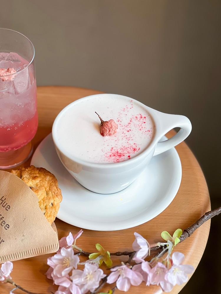 natsumin_cafeさんが投稿したHue Coffee Roaster 谷町四丁目店（ヒュー コーヒー ロースター）に関する口コミの画像