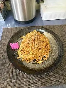 虹屋ミミ
