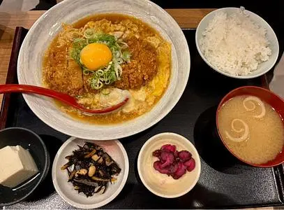 肉と魚がうまい酒場 ニューツルマツ KITTE大阪店