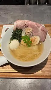麺逢 KATAJIKENAI（カタジケナイ）