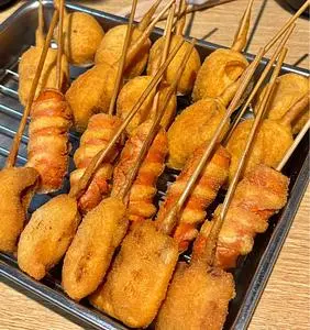 串かつだるま ホワイティうめだ店