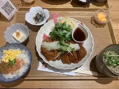 四季愛菜ダイニング（シキアイサイダイニング）
