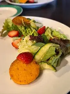 イカリヤ食堂