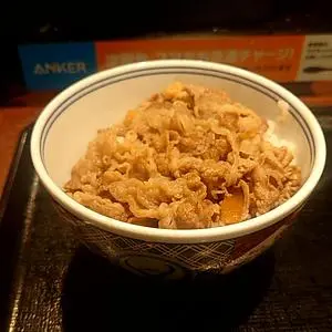 吉野家 新橋烏森口店