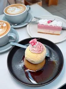 otto. coffee and sweets（オット コーヒー アンド スイーツ）
