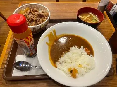 すき家 金沢文庫駅東口店