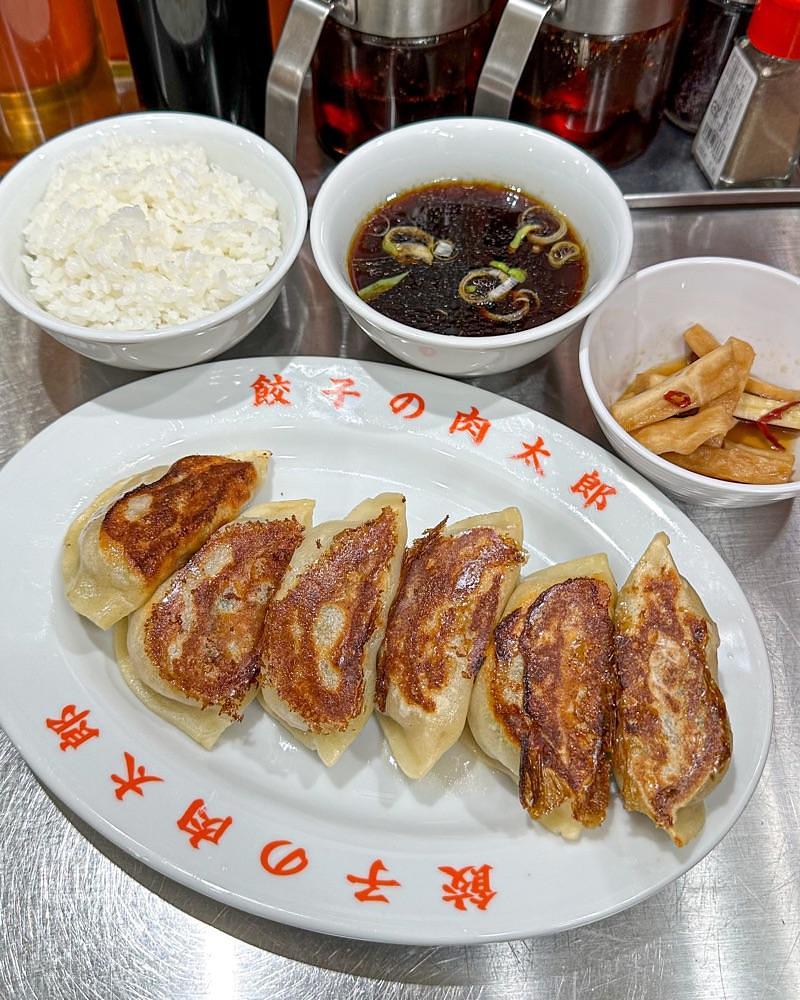 40s_gourmetさんが投稿した餃子の肉太郎に関する口コミの画像