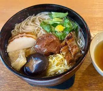そうめん処 霞亭