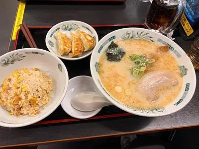 日高屋 溝の口西口店