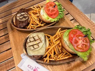 KUA`AINA ららぽーと横浜店（クア アイナ）