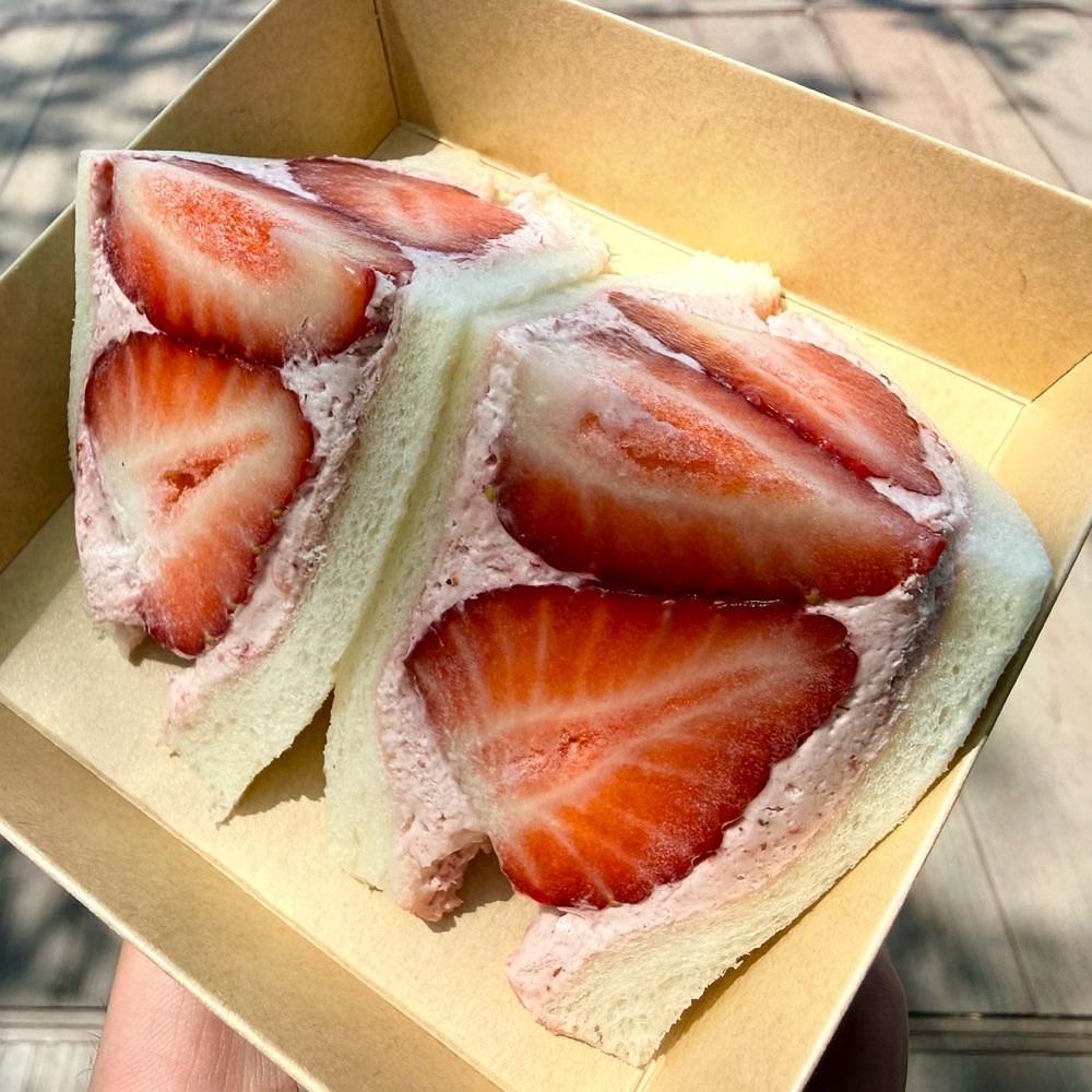 kaze_gourmetさんが投稿したベリー農園のソフトクリーム屋に関する口コミの画像