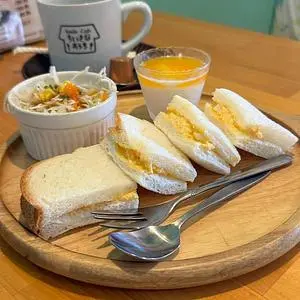 スマイル カフェ ちいさなおうち（smaile cafe ちいさなおうち）