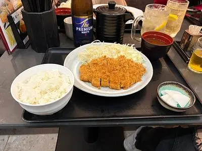 とんかつまるや 丸の内パレス店