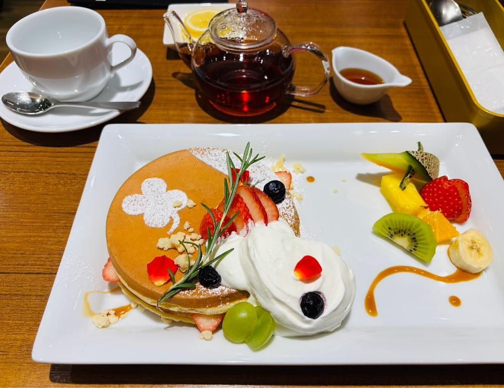 それなはとけさんが投稿したミルク&パフェ よつ葉ホワイトコージ 札幌ステラプレイス店（White Cozy）に関する口コミの画像