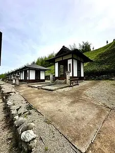 織田宗家七代の墓