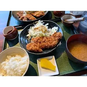 牛とん亭