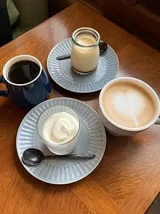 jin café（ジン カフェ）