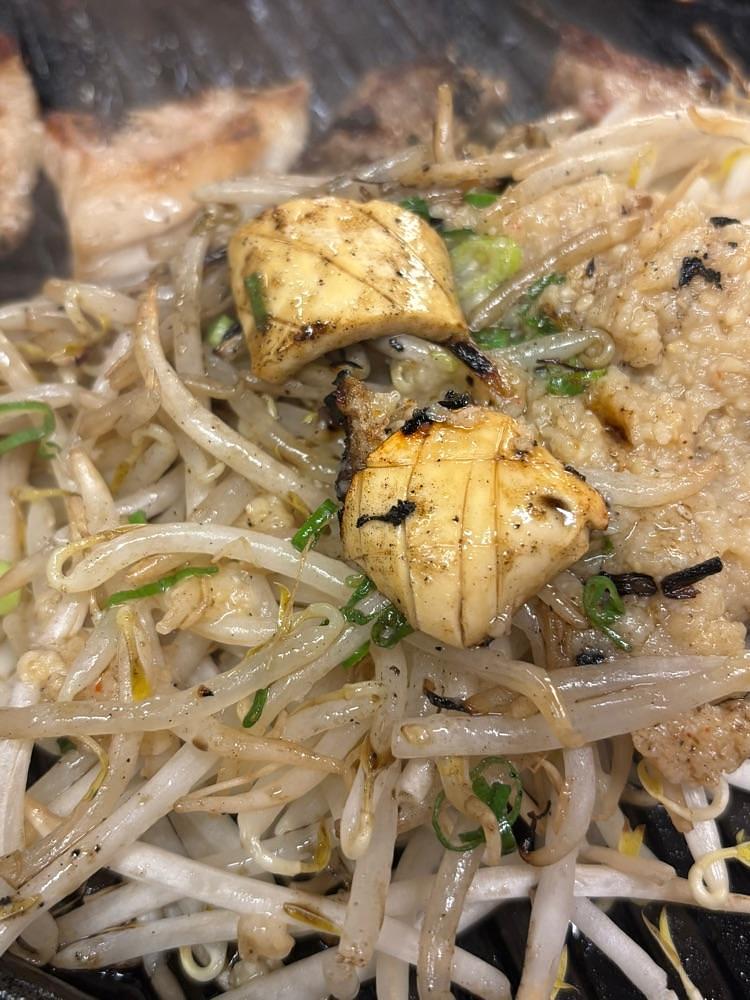 お出かけ名古屋人さんが投稿した焼肉 ホルモン 坂上 裏なんばに関する口コミの画像
