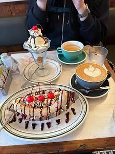 レイズ リトル ダイナー（RAYS LITTLE DINER）