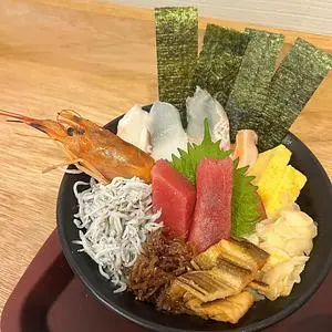 魚太郎 大府店 市場食堂（ウオタロウ）