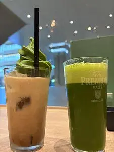 伊右衛門カフェ ルクア イーレ店