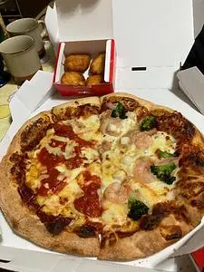 ピザハット 烏丸店(Pizza Hut)