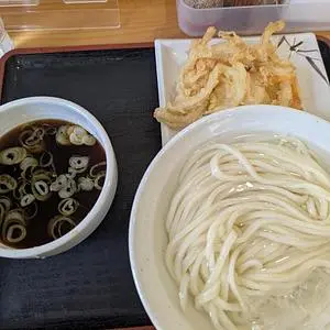 長命うどん 港店(ちょうめいうどん)