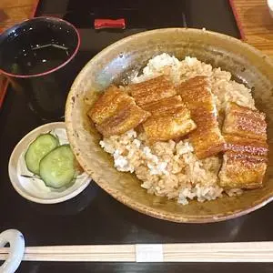 碓屋(ウスヤ)