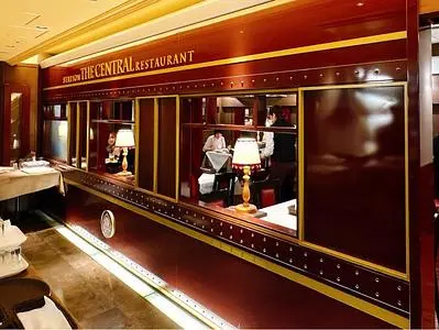 ステーション レストラン ザ セントラル(STATION RESTAURANT THE CENTRAL)