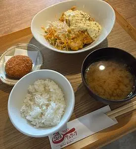 洋風食堂サンサーラ（SANSARA）