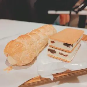 六花亭 帯広本店（ろっかてい）