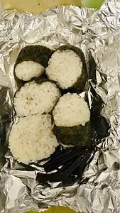 元祖天むす千寿 近鉄名古屋駅構内店 1枚目
