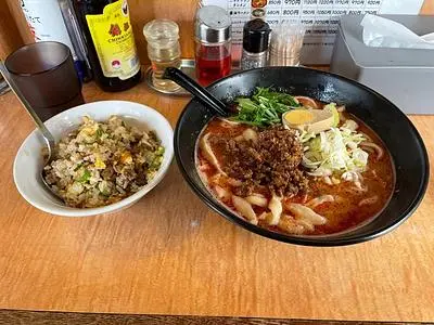 刀削麺屋 港南(トウショウメンヤ)