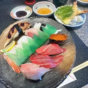 回転割烹 寿司御殿 有松店