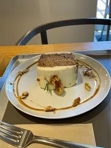 スーホルムカフェ 湘南店