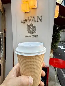 cafe VAN 新橋5丁目店（カフェ・バン）