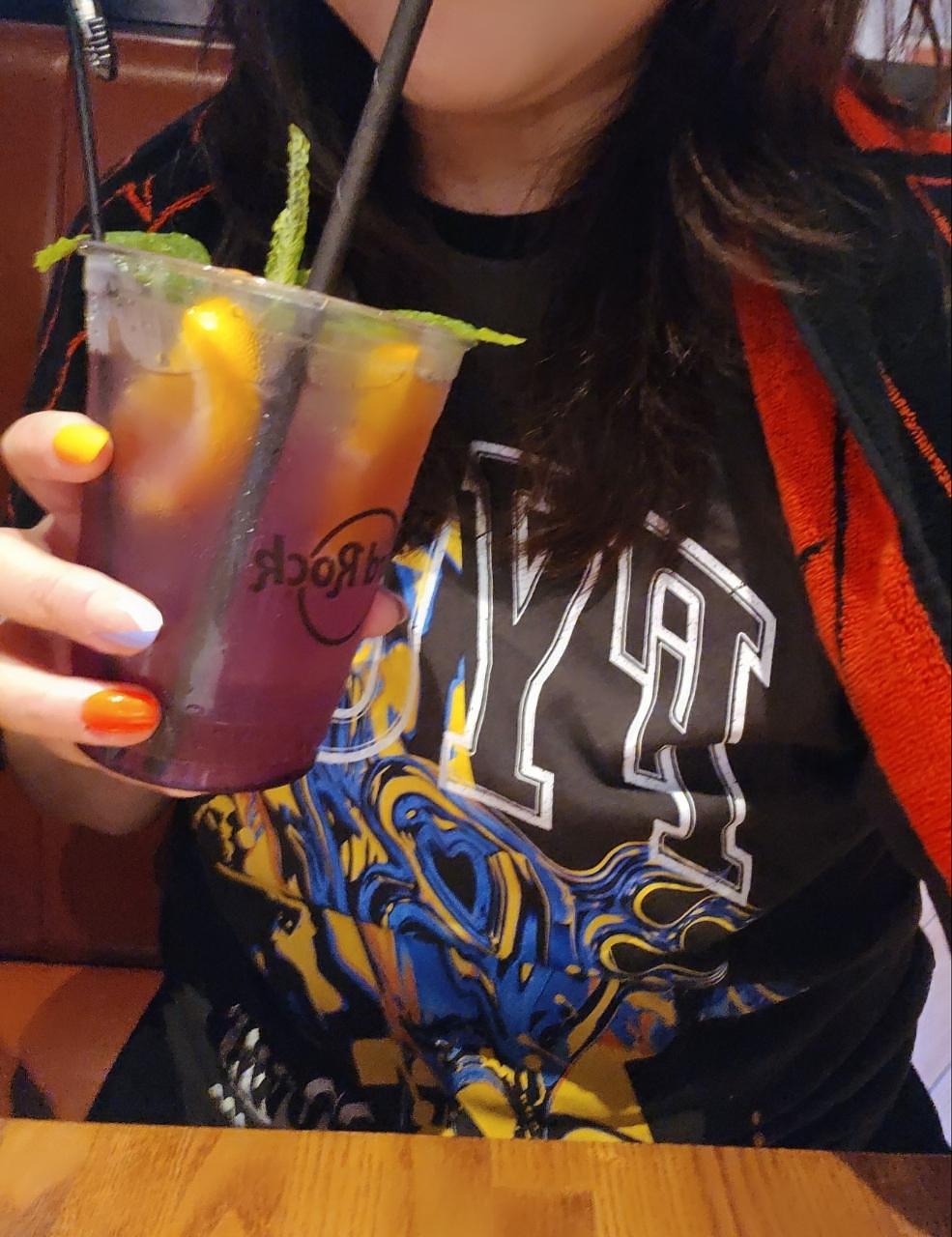 じゅりぽんさんが投稿したハードロックカフェ 横浜（Hard Rock Cafe）に関する口コミの画像
