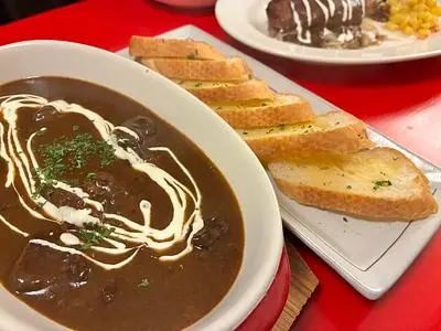 イタリアンバル 三田屋