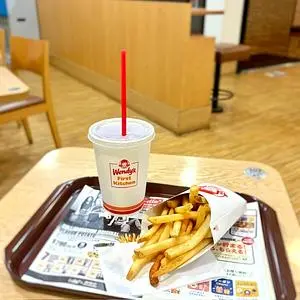 ウェンディーズ・ファーストキッチン 京王フレンテ新宿3丁目店（Wendy‘s Ｆirst Kitchen）